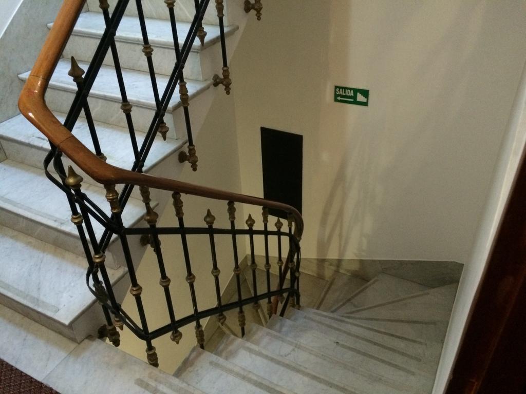 Hotel Americano Buenos Aires Esterno foto